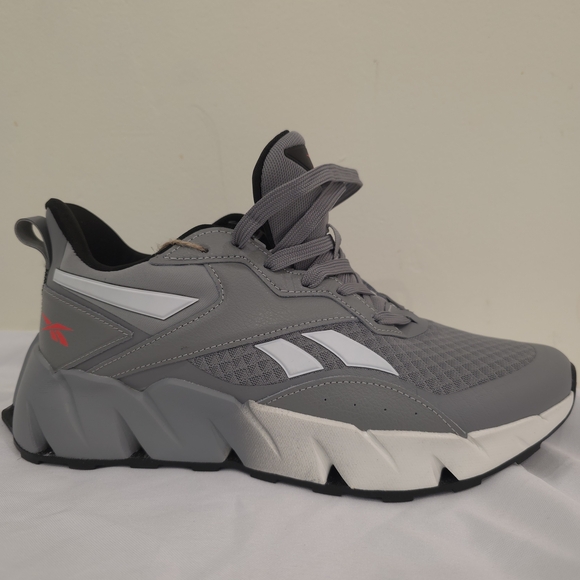 Reebok Men's Gray Athletic Shoes - Picture 3 of 9